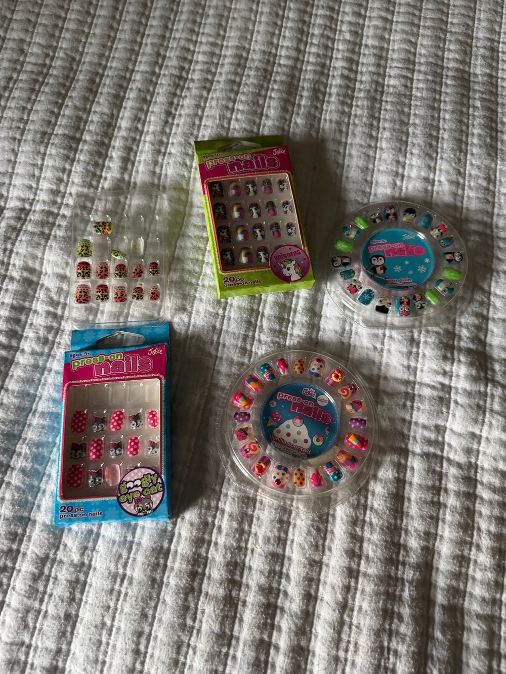 Lot of 5 Vintage Justice Girls Press On Nails Scented 3D Googly Eye Y2K 2000s